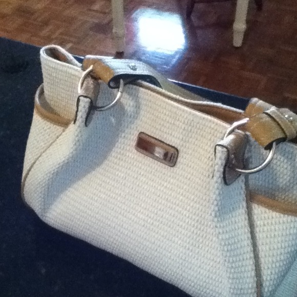 Purse - Picture 2 of 2