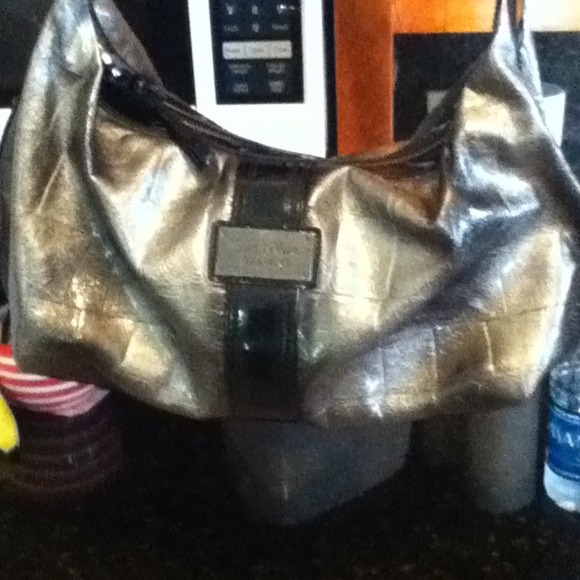 Vera wang purse