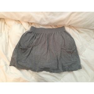American Apparel like pocket skirt
