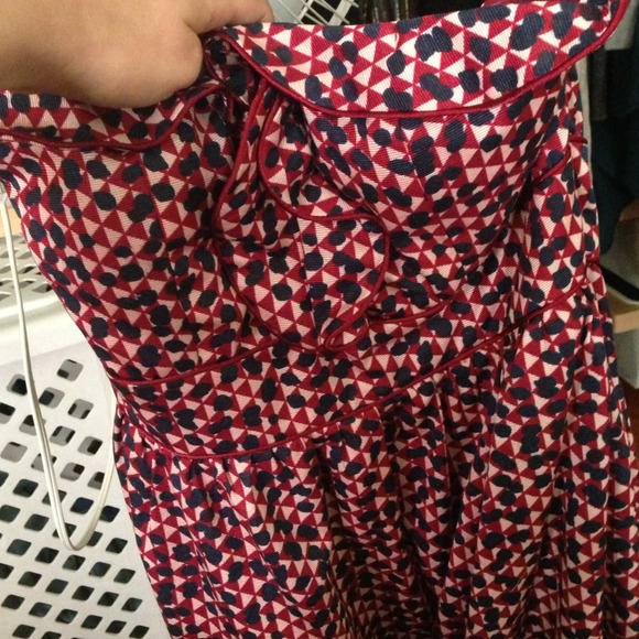 Ruffeled dress size medium (fits like small) - Picture 2 of 3