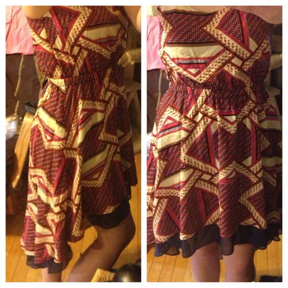 Hi Lo Dress - Picture 3 of 3