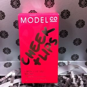 MODEL Co Cheek and Lip Tint in Rose Red