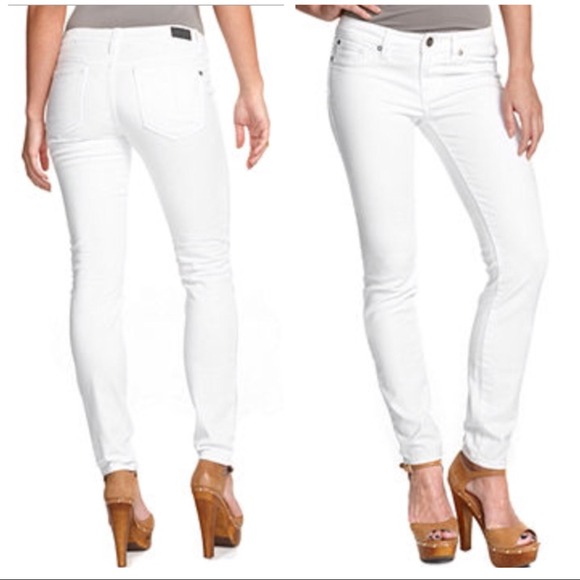 SOLD💗Jessica Simpson White Skinny Jeans💕