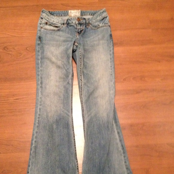 🎈REDUCED🎈American Rag Jeans.
