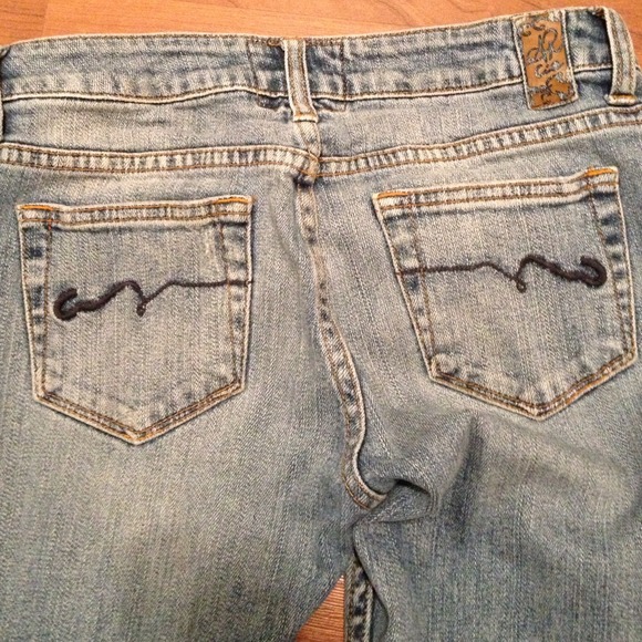 🎈REDUCED🎈American Rag Jeans. - Picture 2 of 3