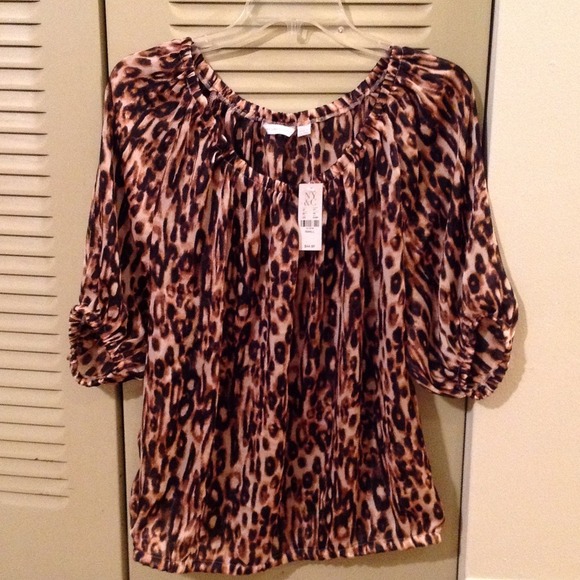 Animal print shirt🚫Price reduced🚫