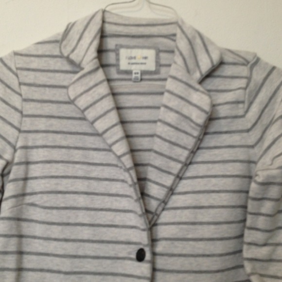 Gray striped jacket - Picture 2 of 4