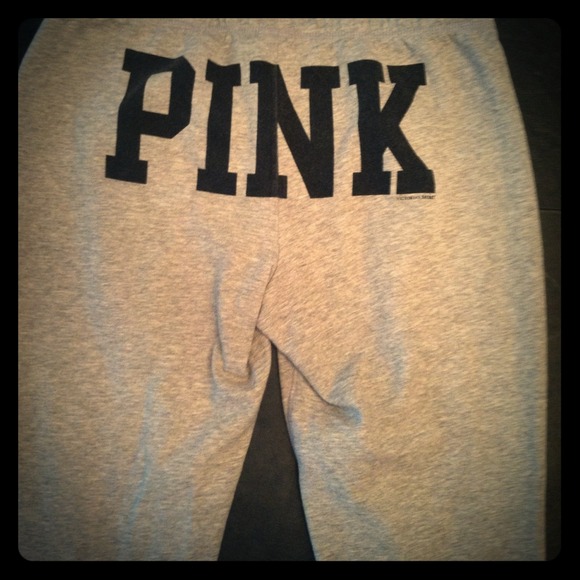 🚫SOLD🚫Pink VS sweats