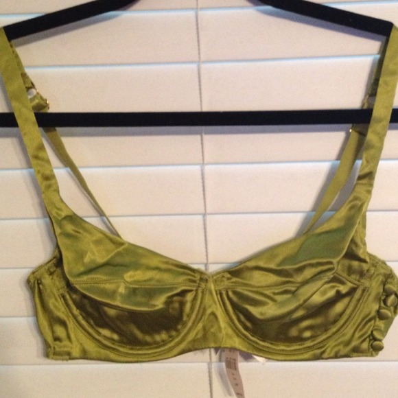 VS Satin Bra