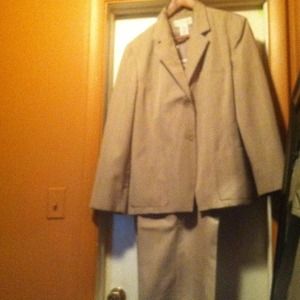 Plaid lady's pant suit