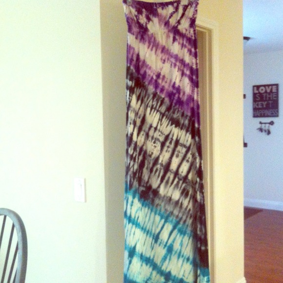 Reduced! Long tie dye maxi dress!