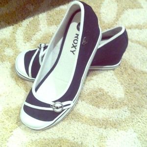 Roxy wedge shoes!