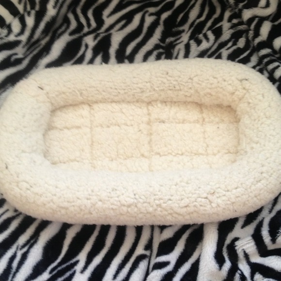 Puppy bed 3.00