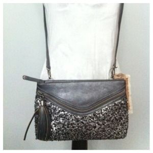 🅾FiNAL SALE..reduced again! 🅾💯Authentic & New