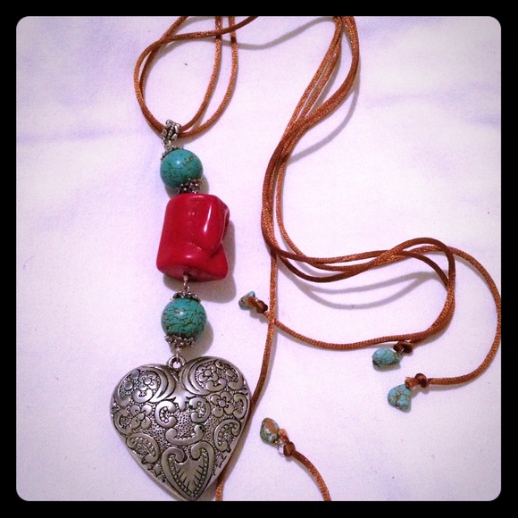 Long necklace