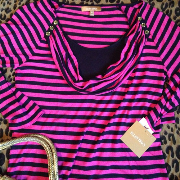💫ELLEN TRACY Spring pink & navy top💫 - Picture 3 of 4