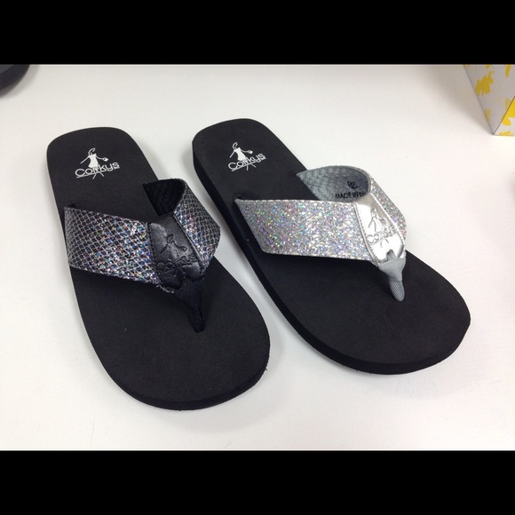 NEW Corky's Logan Flip Flop! Choose color/size!