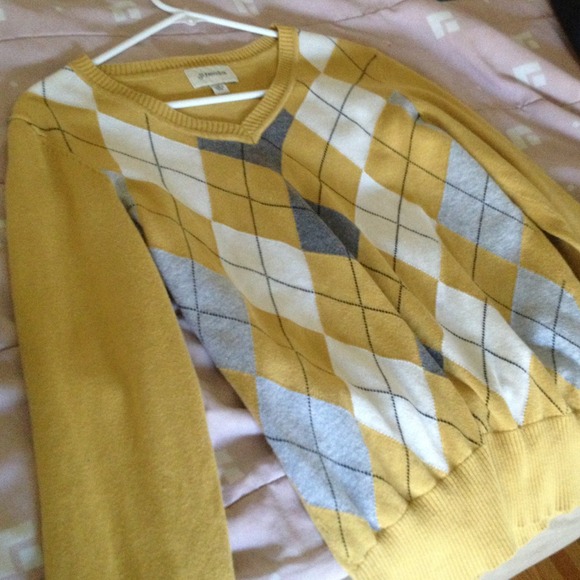 Mustard yellow sweater
