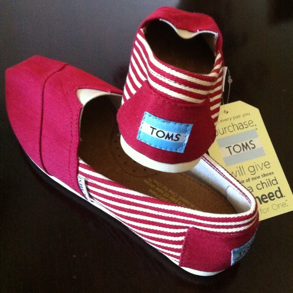 TOMS Shoes - Toms
