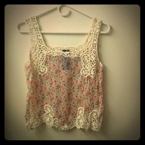 Wallpapher Brand Floral Blouse