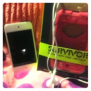 iPod 8GB💕 Reduced, today only!!