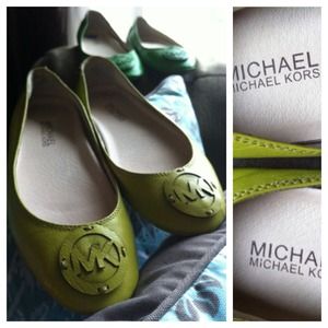 Michael Kors flats