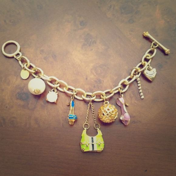 SOLD!❌Gold Regal Charm Bracelet