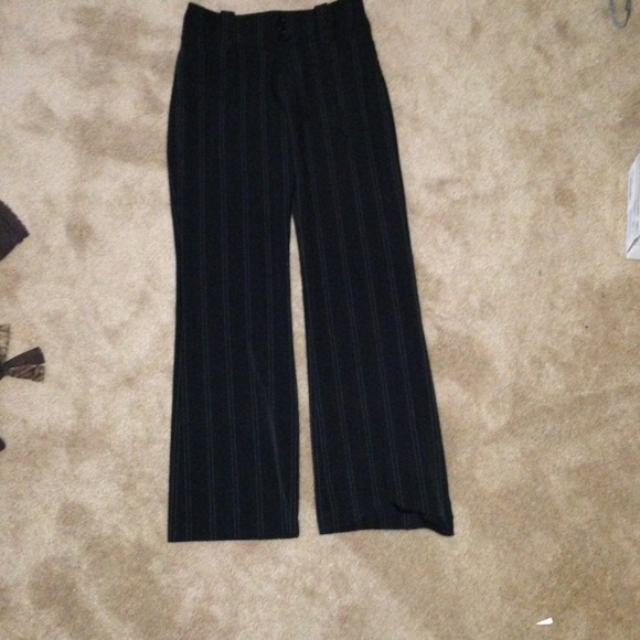 Cute🌟 Pin stripe slacks - Picture 1 of 4