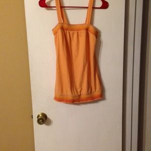 Orange old navy tank top💛❤