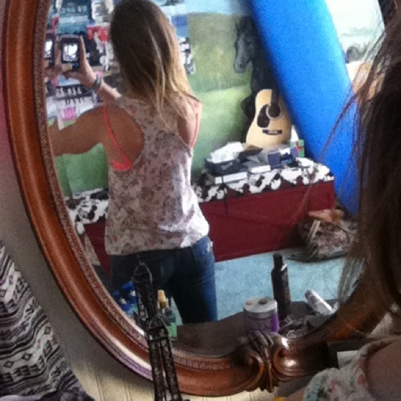 Girlie tank! Price negotiable! - Picture 2 of 2