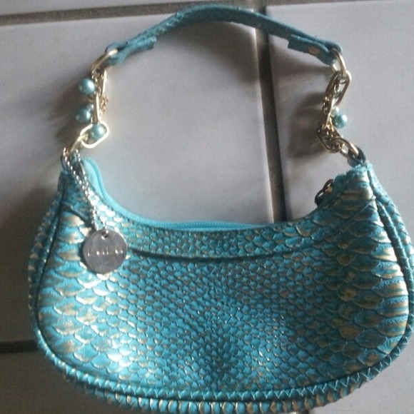 *REDUCED* Lulu purse