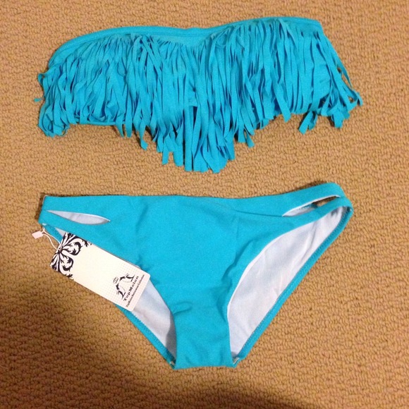 Other - FLASH SALE! NWOT aqua fringe bikini