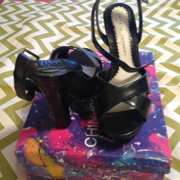 Chinese Laundry heels. Sz 8.5 $20