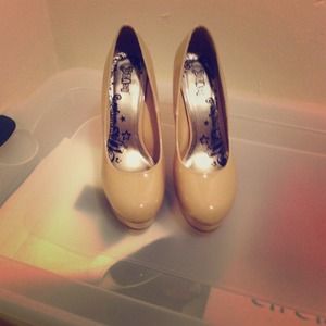 Tan 5" stiletto
