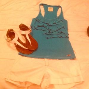 Hollister ruffle tank size S