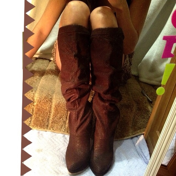 🌟HP🎉NINE WEST Brown leather boots - Picture 2 of 3
