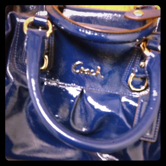 ❌SOLD❌ NWT Coach Ashley patent satchel