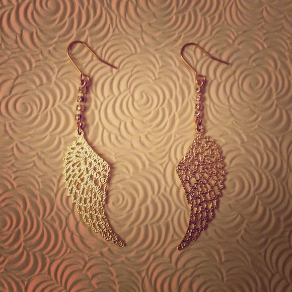 Golden wings