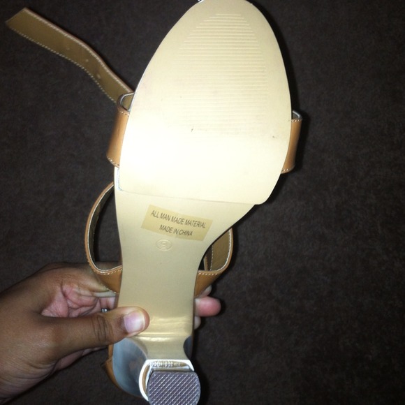 🔶 Shoes - Picture 3 of 3