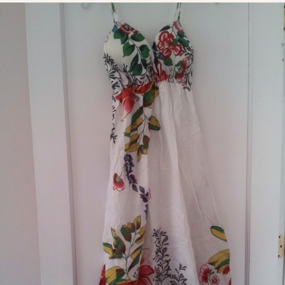 TRADED to @simplejoys *Long Floral Dress. Small.