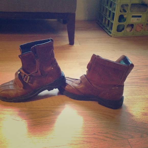 ***SALE!! $41!!**Ralph Lauren 'Polo Sport' boots.