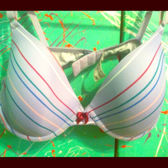 Maidenform Lavender Multi-Colored Striped Bra