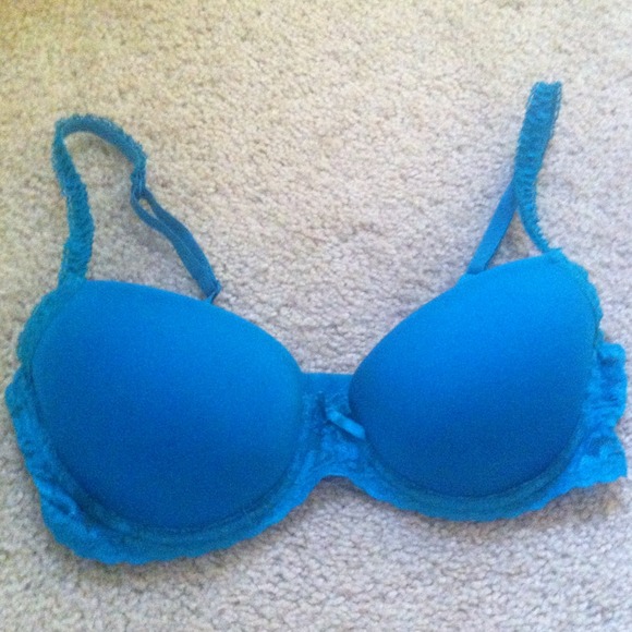 💢SOLD💢 Turquoise Push Up Bra Size 34C