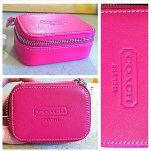 coach legacy motif coin purse