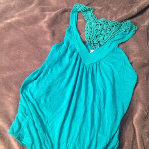 Sea green tank