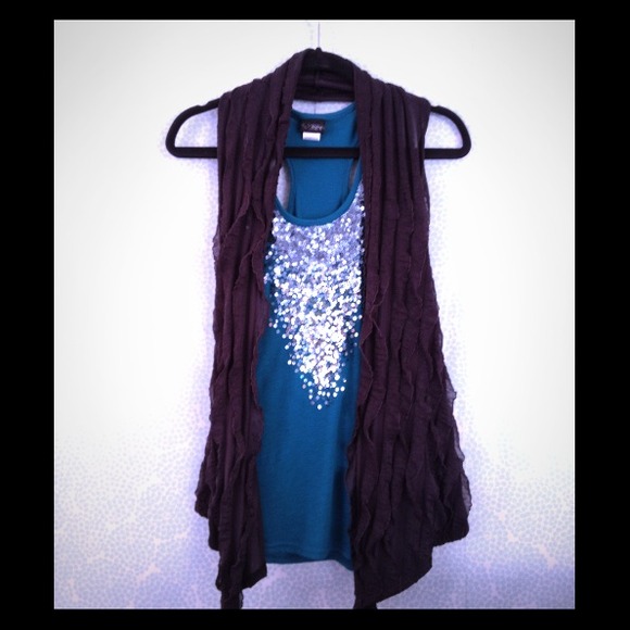 Daytrip black cover vest