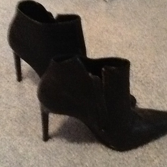 Ankle boots - Picture 2 of 4