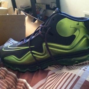 Men's tennis nike air max flyposites