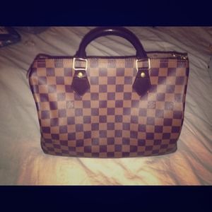 No trades. Authentic LV Speedy 30