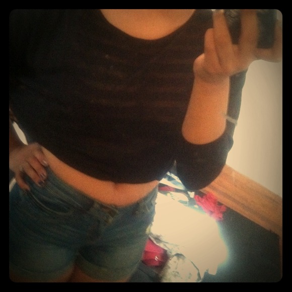 Loose Stripped Black Top - Picture 1 of 1